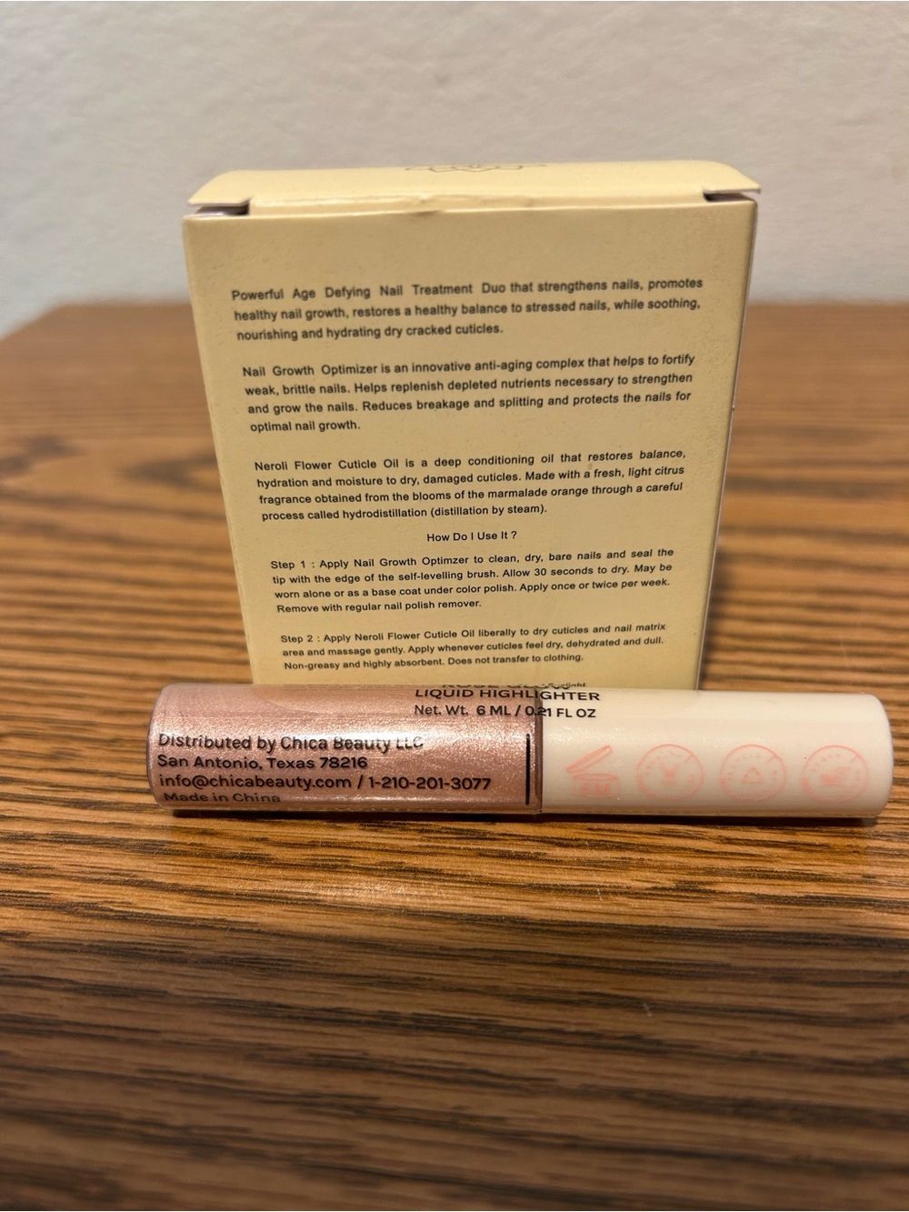 CHICABEAUTY Liquid Highlighter - Rose Gold Radiance/ADESSE Nail Treatment - Picture 4 of 6